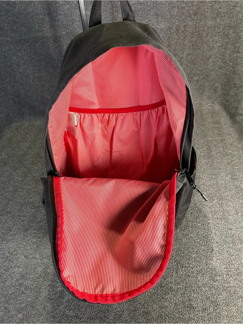 Herschel Classic Backpack BLK Black XL 30L